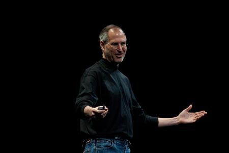 Steve Jobs, Apple's Chief Executive Officer, speaks at the company's World Wide Developers Conference in San Francisco, California in this June 11, 2007 file photo. Credit: Reuters/Kimberly White