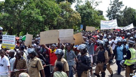 Malawi's airports closed because of wage strike