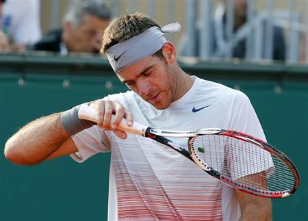 Juan Martin Del Potro of Argentina reacts during his match against Jarkko Nieminem of Finland during the Monte Carlo Masters in Monaco April 18, 2013. REUTERS/Eric Gaillard