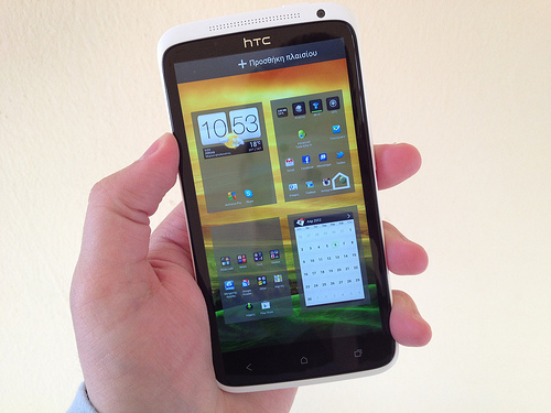 HTC One S