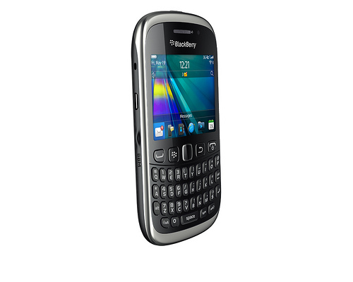 BlackBerry Curve 9320