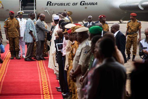 President John Dramani Mahama, center