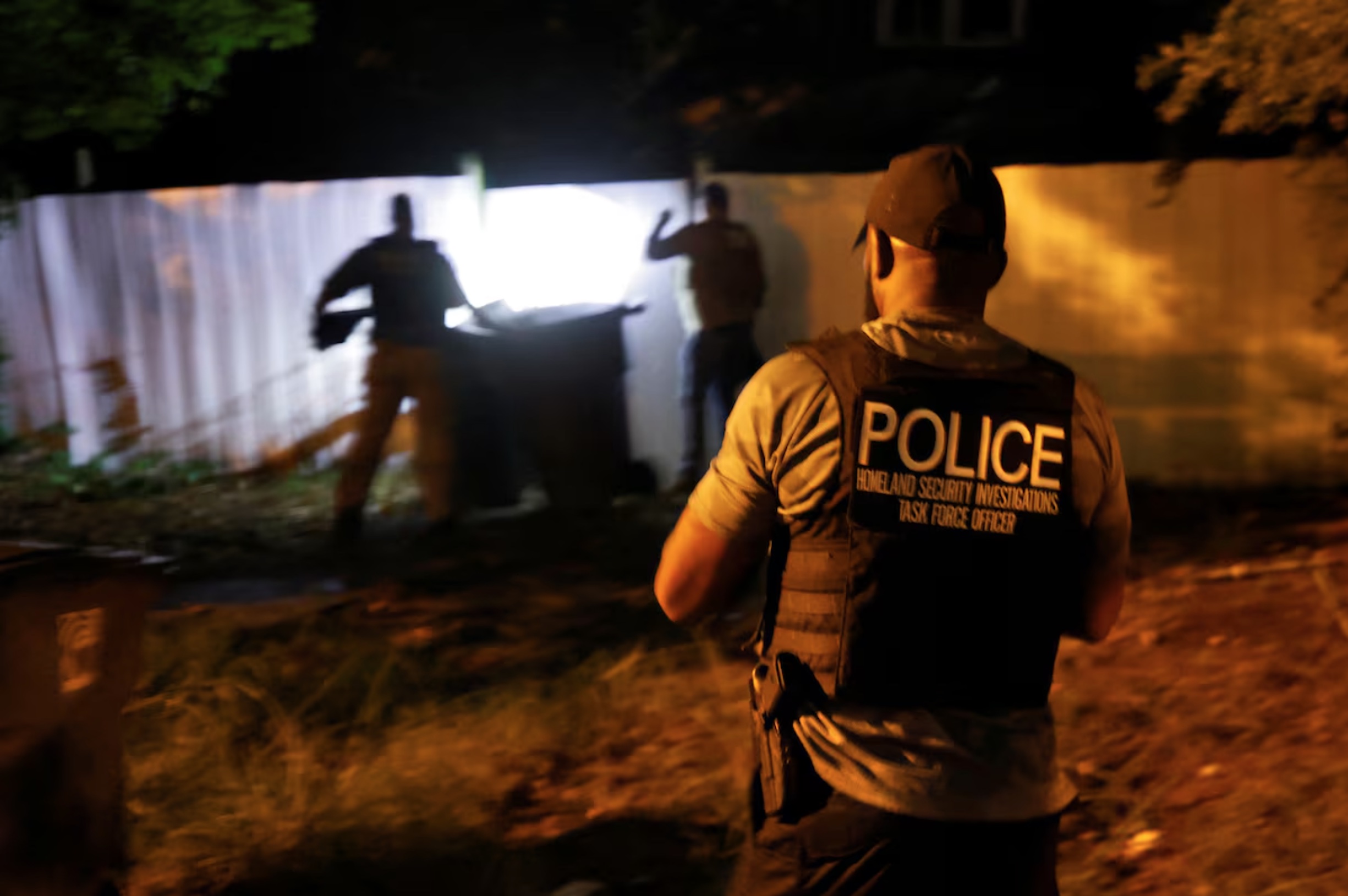 Secret Service and Homeland Security agents check a former home of a suspect named by news organizations as Ryan W. Routh as the FBI investigates what they said was an apparent assassination attempt in Florida on Republican presidential nominee and former U.S. President Donald Trump, in Greensboro, North Carolina, U.S. September 15, 2024.