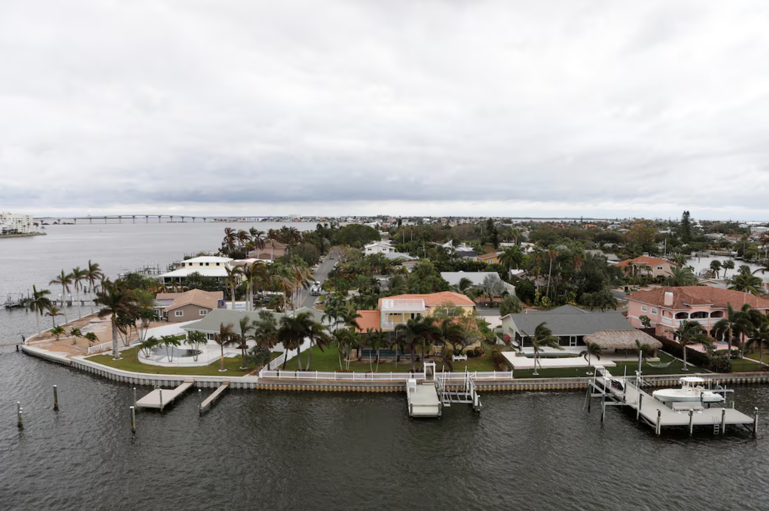  Waterfront homes are pictured before the arrival of Hurricane Milton, in St. Pete Beach, Florida, U.S., October 7, 2024. 