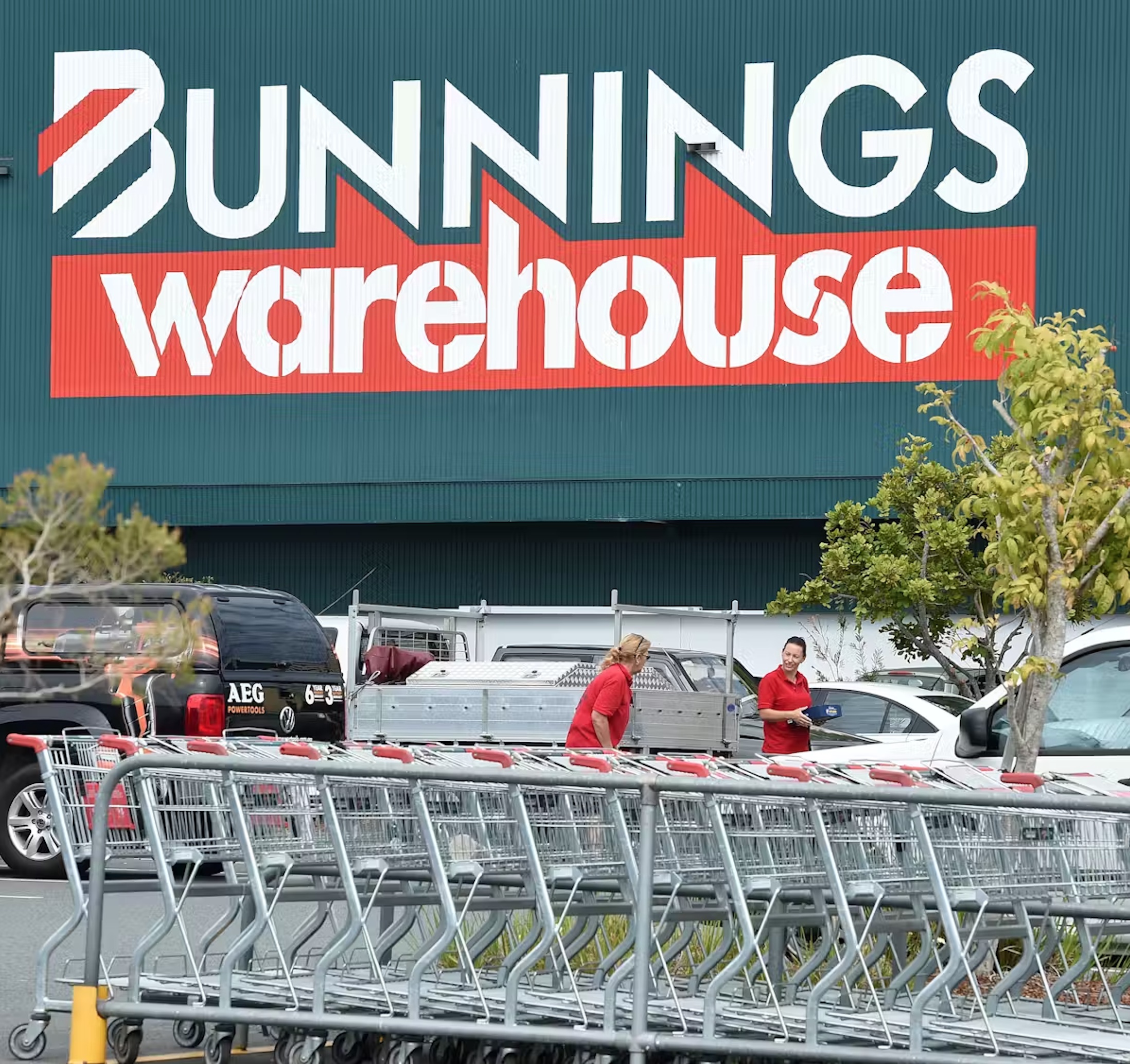 In 2021, Bunnings had outsourced some customer booking tasks to third-party provider Flexabooker. 