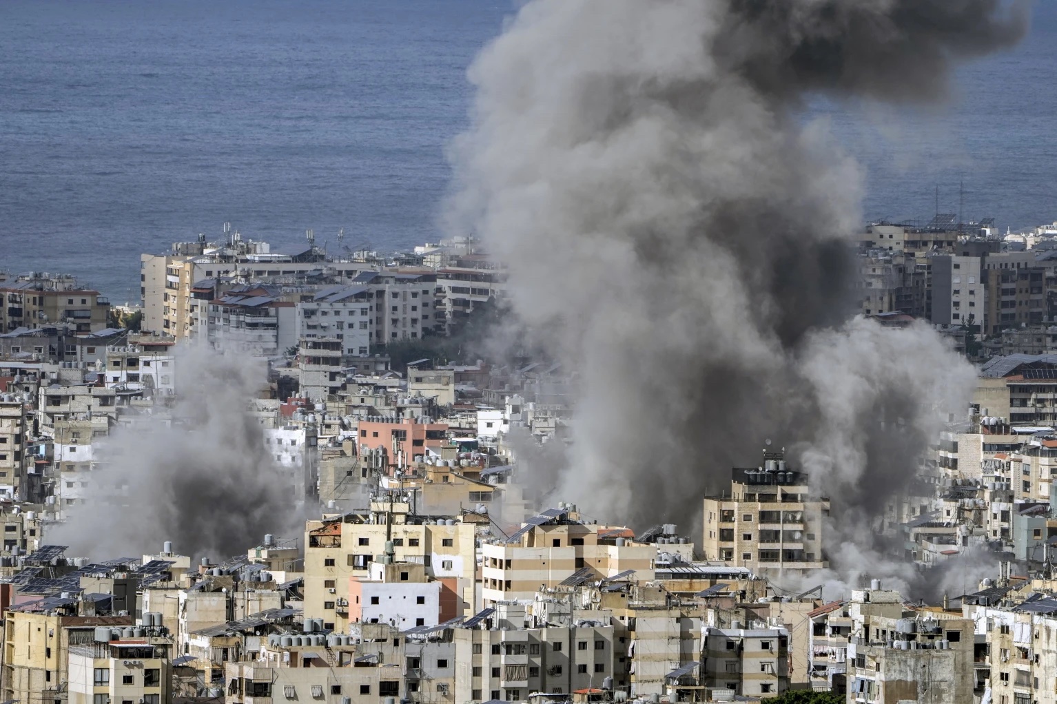 Smoke rises after an Israeli airstrike on Dahiyeh, in the southern suburb of Beirut, Lebanon, Monday, Nov. 25, 2024. 